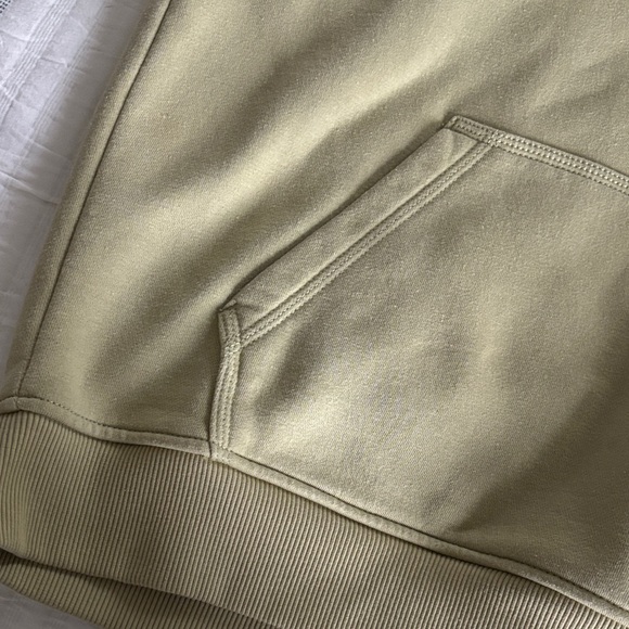 Carhartt Women’s light green hoodie - Picture 3 of 7